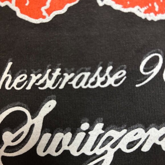 Willkommen Hooters Stauffacherstrasse 96 T-Shirt Size Medium - Picture 5 of 5